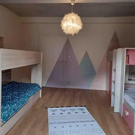 Maison * Les Cabannes (Ariege)