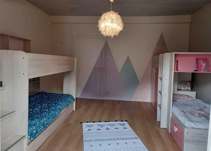 Maison * Les Cabannes (Ariege)